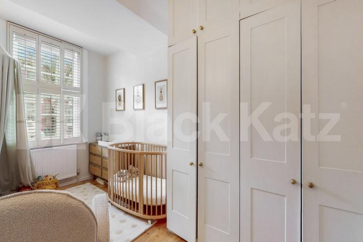 Stylish & contemporary maisonette flooded with natural light  Odger Street, Battersea 